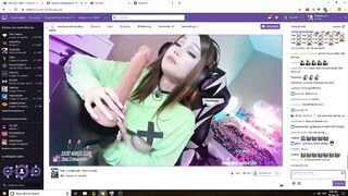 Twitch Streamer Fucks her Ass as Thousands Watch before she Gets Banned!