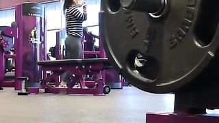 Hot Chick Workout Gym