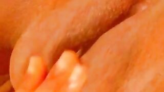 Horny_tantiana Clit Pleasure