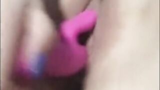 Girlfriend Kelsey Sends Videos of herself Riding a Pink Vibrator on Snapchat