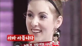 Bronwyn Mullen South African White Female "I Make Korean Doen Jang JJi Gae"