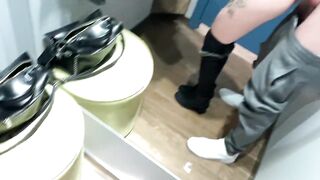 Fast Public Sex in the Fitting Room - Fucked until no one Sees