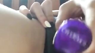 CLOSE UP PUSSY MASTURBATION USING DILDO FOR SNAPCHAT