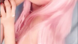 BELLE DELPHINE BLOWJOB TILL CUMSHOT PORN VIDEO