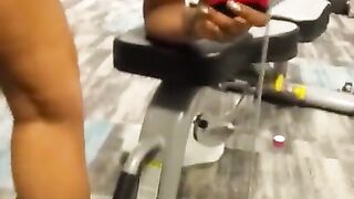 Ridin Dildo in Public Gym Pussy (upclose)