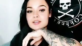 Tik Tok: FEMALE: Hott, Sexy, Emo, Punk Rock Chick!#6