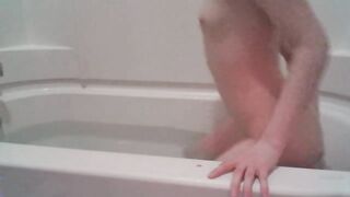 Watch me Fuck myself with my Vibrating Dildo in the Tub!