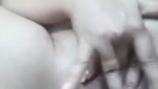 Fingering my Clit and Squirting a little Bit????