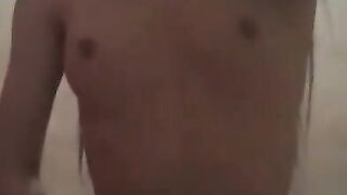 Girlfriend in Bathroom Masturbation