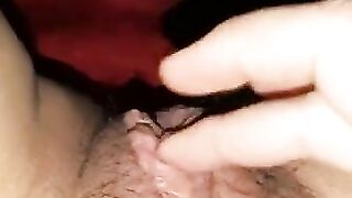 CHECK OUT MY SUPER WET TIGHT HAIRY PUSSY WHILE I FINGER IT CLOSE UP