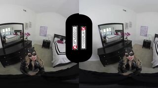 VR Sex With A Catwoman Carmen Caliente Only on VRCosplayX