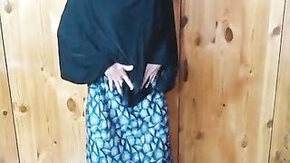 Hijab Girl Transformation الكلبة سلوتي الساخنة تظهر ندف المغربي