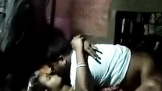 Green Blouse Desi Bhabi Fucks Devar