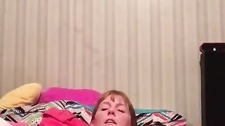 Sister squirt masturbate hidden on phone