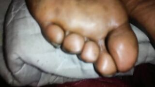 EBONY SOLES CLOSE UP 2017