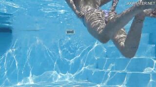 Gorgeous Mimi Cica swims nude in the pool