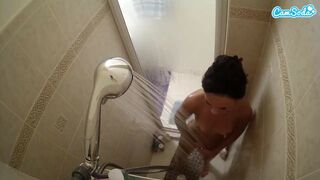 Petite Teen Shaving Wet Pussy On Room Cam