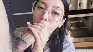 Bespectacled latina in pajamas make sweet blowjob