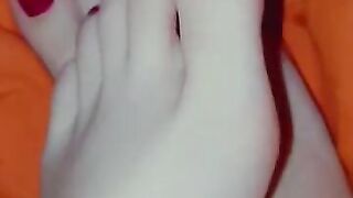 Sexy hot girl feet