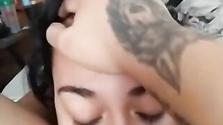 Eating babe's pussy till she cums