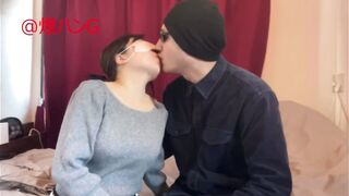 I got a Japanese girlfriend, so I kissed her!