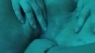 Amateur Pussy Fingering makes Slut Cum Twice