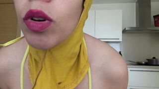 امراءة عربية كس نار خبرة ف الجنس تعلم الرجال عملية دلك الزبر لغاية الشهةة ARAB CUCKOLD SEX