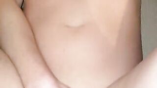 سکس مشتی با دختر کون گنده که میگه باز میخوام - iranian girl cumming on my dick and wonts more ????????