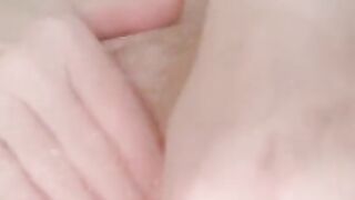 Big boobs bbw milf moorning masturbating