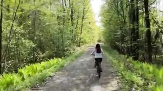 I Followed This Lady Hoping I’d be Lucky to Fuck Her in the Woods