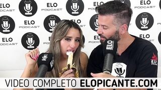 IARA EATS THE CREAMY BANANA AT THE SPICY ROOM