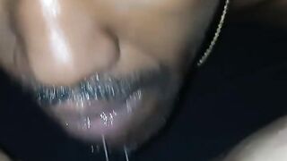 Making her cum all over my mouth