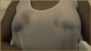 Wifey teases everyone with a braless wet shirt