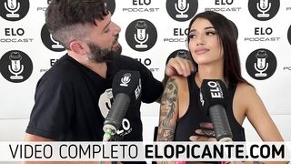 LILACK SHOW HER THONG WITH ELO PODCAST