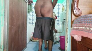 Your Salu Bhabhi sex in bathroom