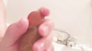 Stimulate your dick with my erotic hands and cumshot