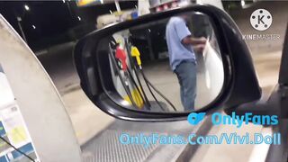 FUDENDO NO POSTO DE GASOLINA