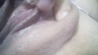 Masturbating my clit to fuck my ass with a finger