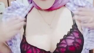 Kuala Lumpur Woman's Viral Purple Hijab Squeezes Her Breasts and Masturbates