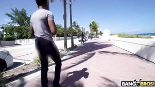 BANGBROS - Isiah Maxwell Gets A Slice Of Victoria Cakes In The 305