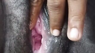 Indian Housewife Bedroom Finger Performance