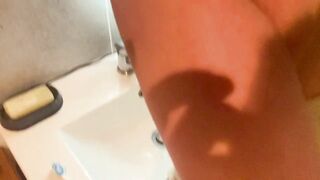 POV Stepdaughter soulage stepdad (extrait)