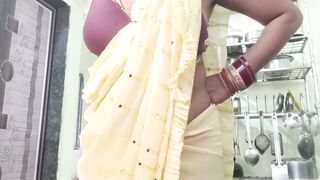 Bhabhi hot moment sex videos cooking night time