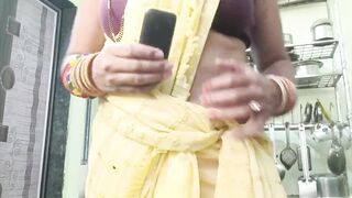 Bhabhi hot moment sex videos cooking night time